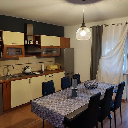 Apartment Cengo Kaštela Kültér fotó