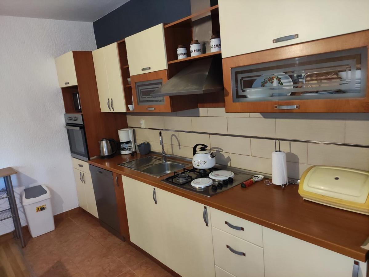 Apartment Cengo Kaštela Kültér fotó